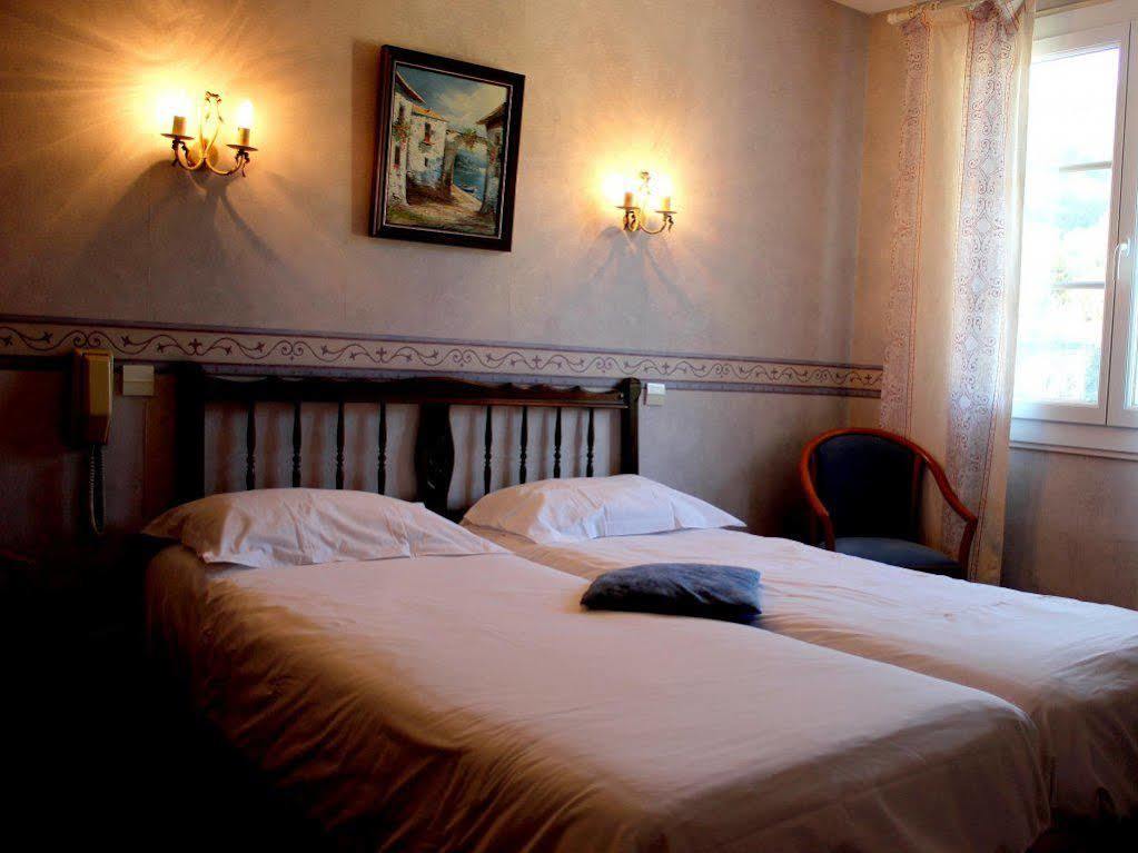 Logis Hotel Les Cimes Argelès-Gazost Екстериор снимка